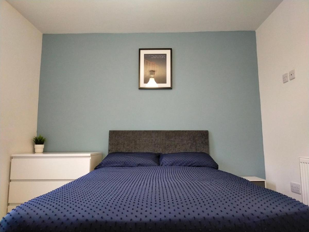 4 Bed Entire House - Heart Of The City - Near Sufc 谢菲尔德 外观 照片