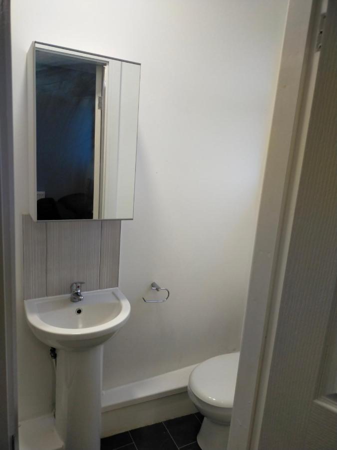 4 Bed Entire House - Heart Of The City - Near Sufc 谢菲尔德 外观 照片