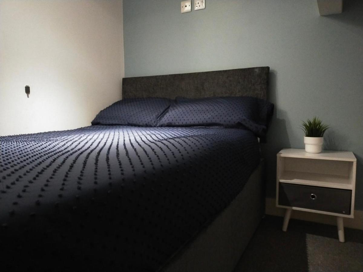 4 Bed Entire House - Heart Of The City - Near Sufc 谢菲尔德 外观 照片